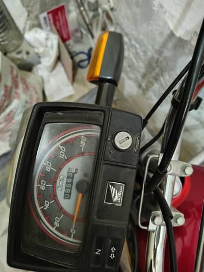 Honda CD 70 2025