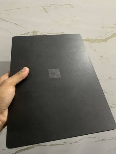 Microsoft Surface Laptop 5 | Core i7 12th Gen | 16GB Ram DDR 5| 512GB