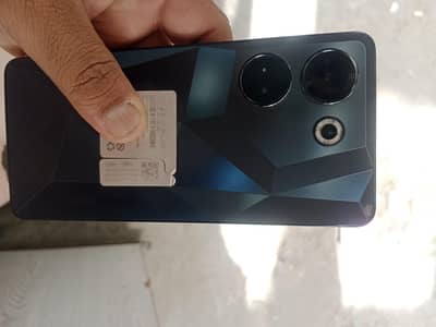 Tecno Camon 20 with box charge 8/256 urgent sale