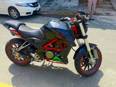 Benelli TNT25 - in Excellent Condition.