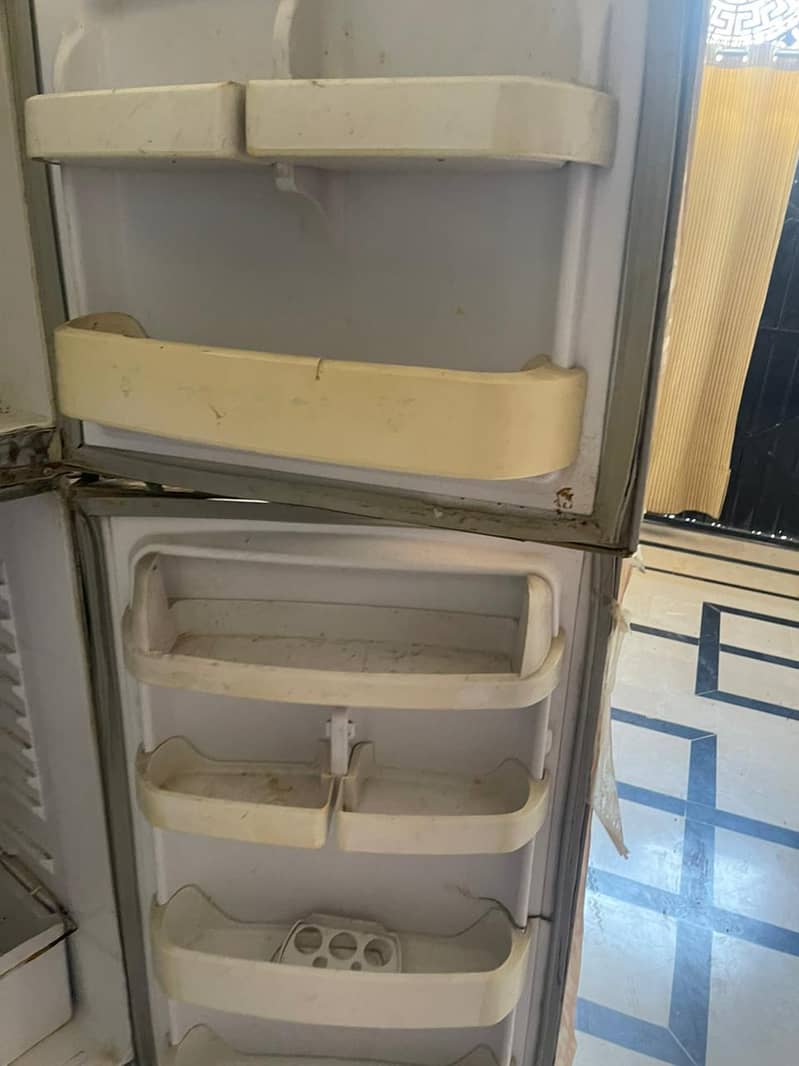 refrigerator 2