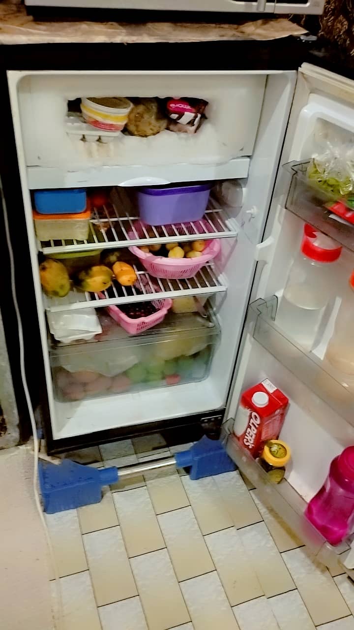 Refrigerator 3