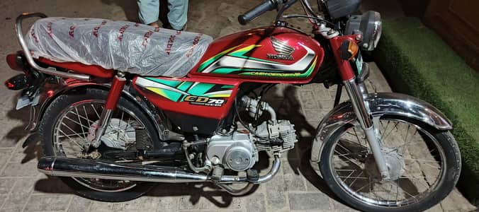 Honda CD 70 2022 (0322-3276779)