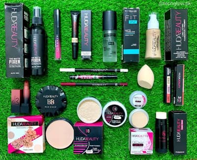 15-in-1 Makeup Set for Pakistani Women, Smudge Proof, Long Lasting