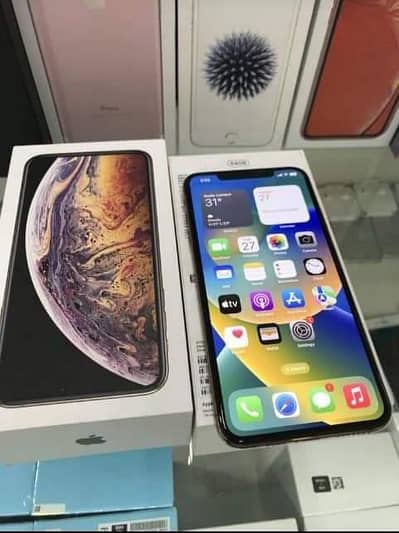 Apple iphone xs max 256 Gb with full box WhatsApp 0348/049/04/03