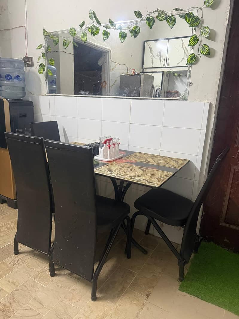 Dining Table with 4 Chairs 3