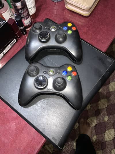 Xbox 360 Slim JTAG with 2 wireless controllers