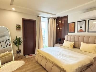 Gulberg Greens, Islamabad. Per day and Weekly basis One Bedroom fully furnished luxury apartments available for rent