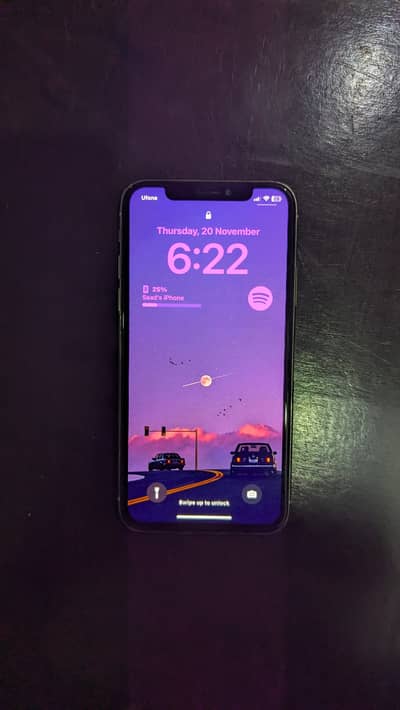 iPhone X PTA approved white