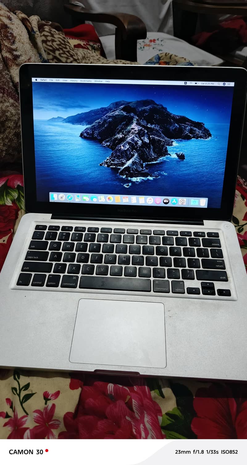 Mac book pro 2 2