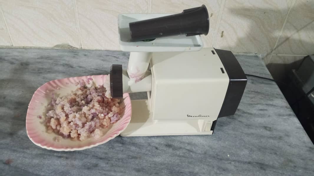 Moulinex Food Processor 1