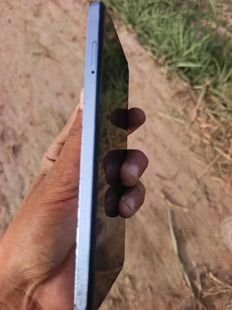Tecno camon 30 2