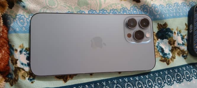 Apple iPhone 13 Pro Max