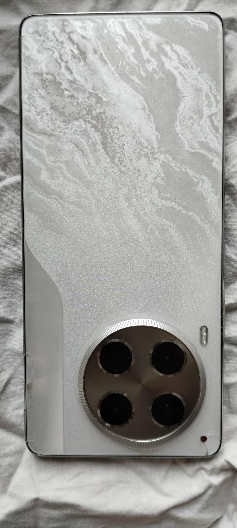 Tecno CAMON 30 0