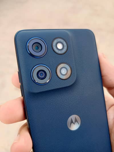 Motorola G stylus 2025 5G ( Sim Locked ) for sale 0307"1610"706
