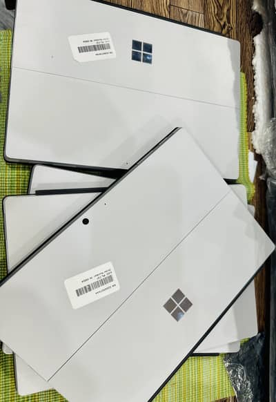 Microsoft Surface Pro (10th Generation)