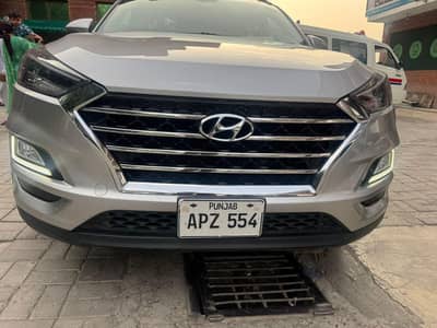Hyundai Tucson 23 model AWT-ULTIMATE.