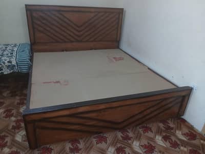 king size bed with mattress