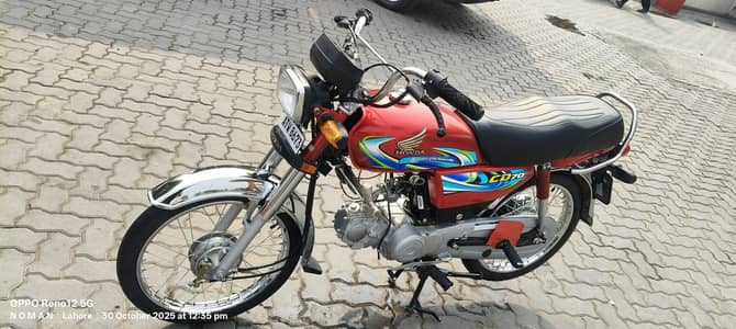 HONDA CD 70 BRAND NEW BIKE