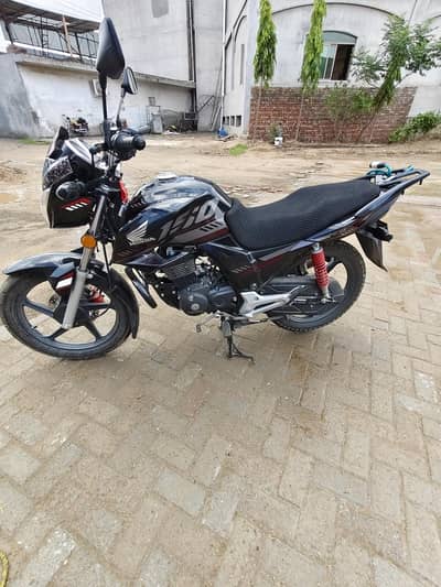Honda CB 150