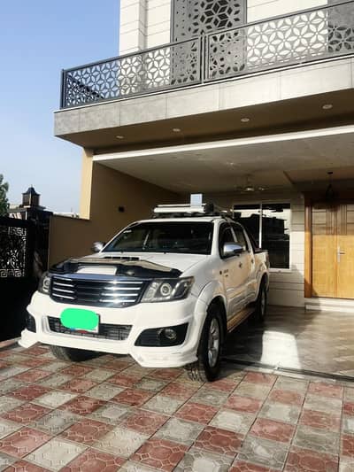Toyota Vigo UK Model 2013/ 2017 UK Import