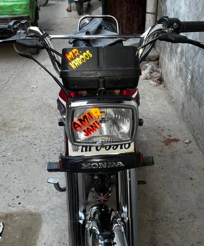 Honda 123, 23 model in new condition 10by10