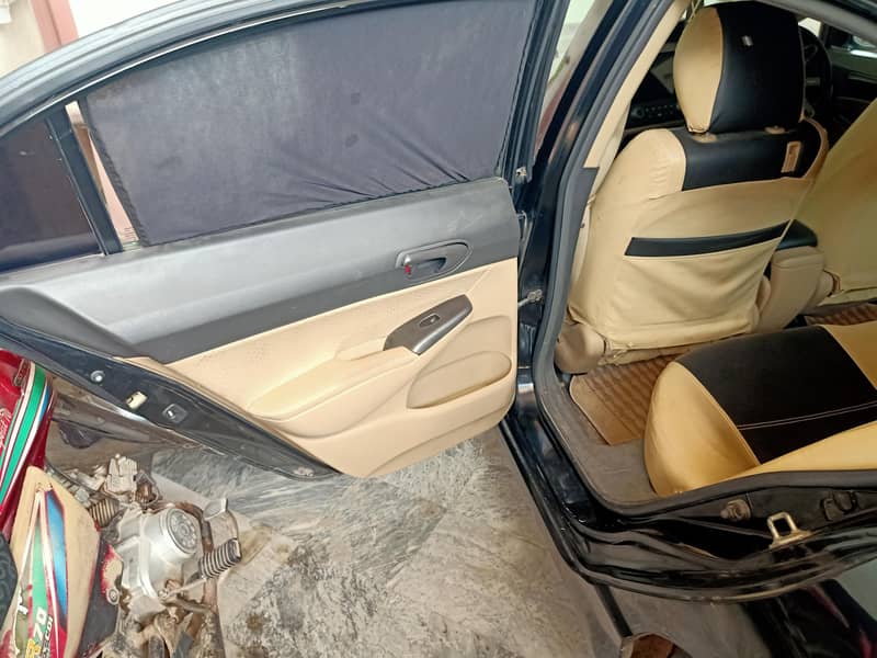 ٹوٹل اوریجنل ہے کچھ پیس شاور ہے 4