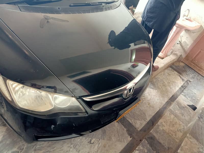 ٹوٹل اوریجنل ہے کچھ پیس شاور ہے 12
