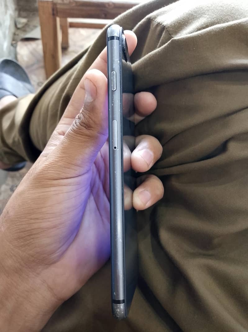 iphone 8 plus 64GB 0