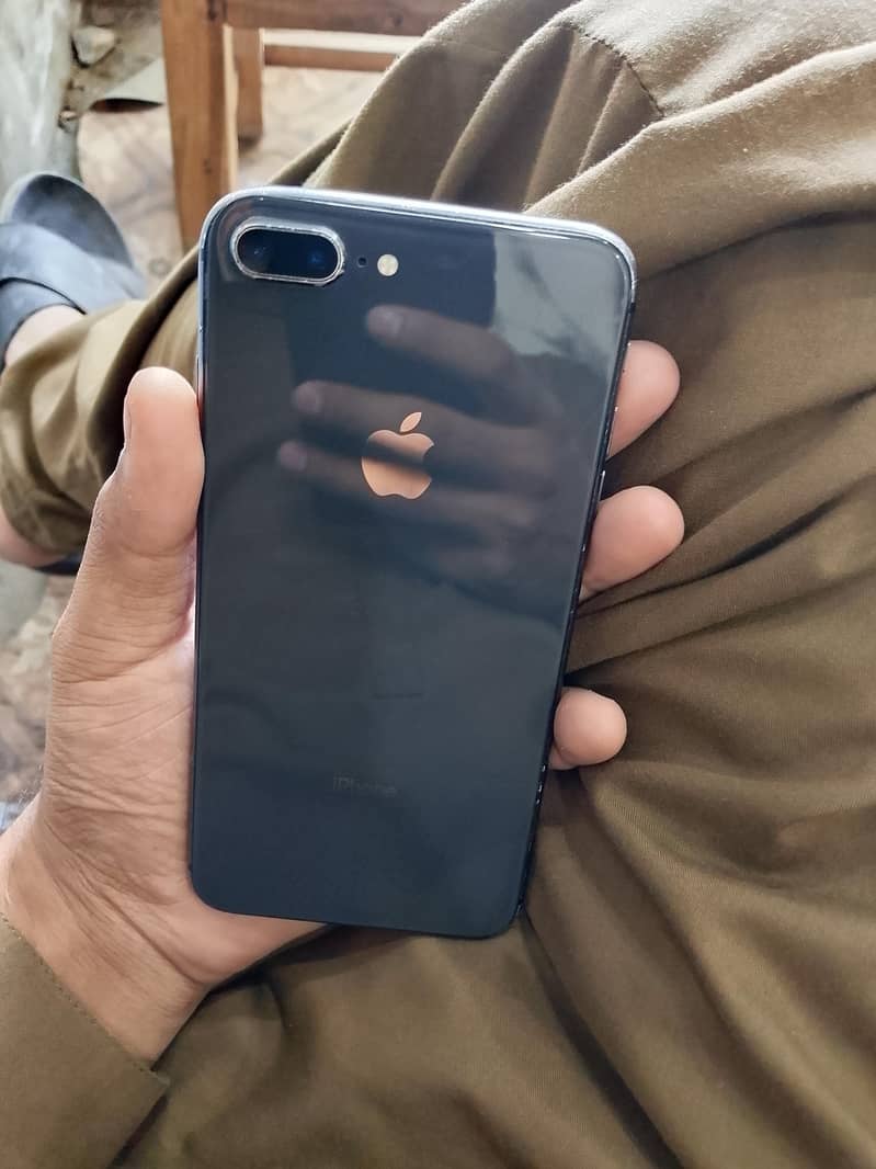 iphone 8 plus 64GB 2