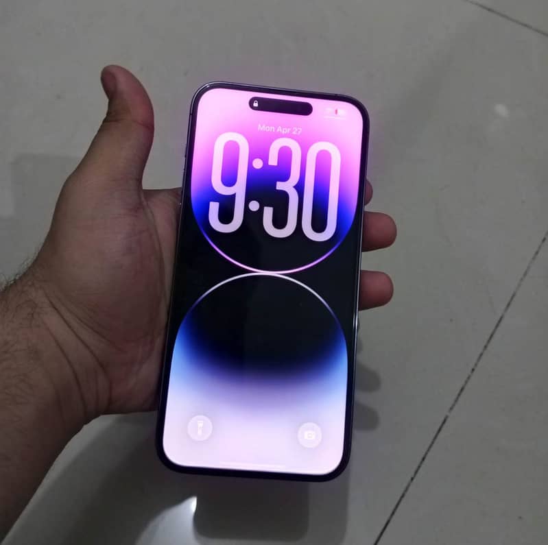 iPhone 14 Pro Max 1