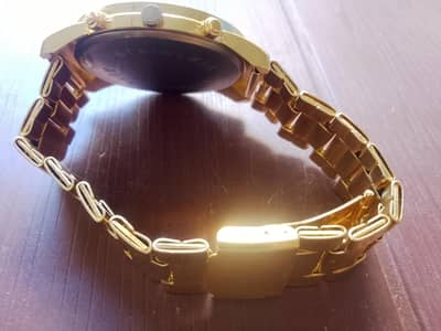 AW collections Golden watch for sale  stylishly Eleagent Design
