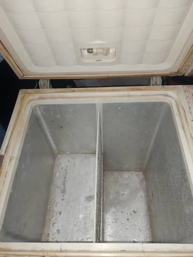 waves double door deep freezer