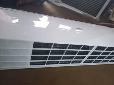 Haier AC DC inventor for sale contact me what's up 03257593123