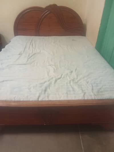 Solid Wood King Size Double Bed for Sale