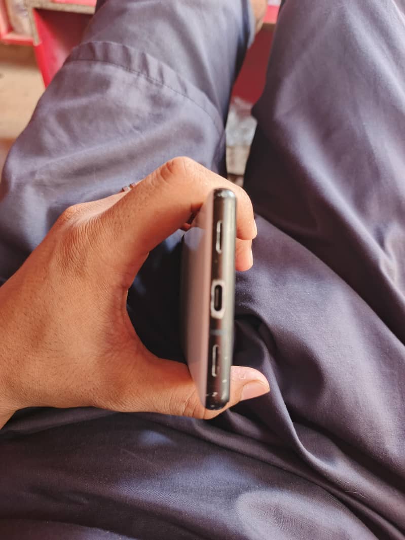 Google Pixel 6a 3