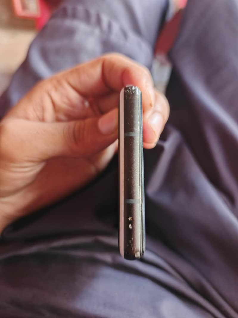 Google Pixel 6a 4