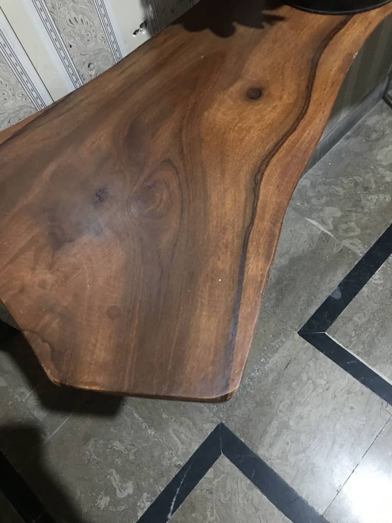 Console table 0