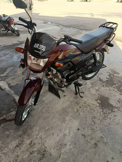 honda 100 pridor  2024