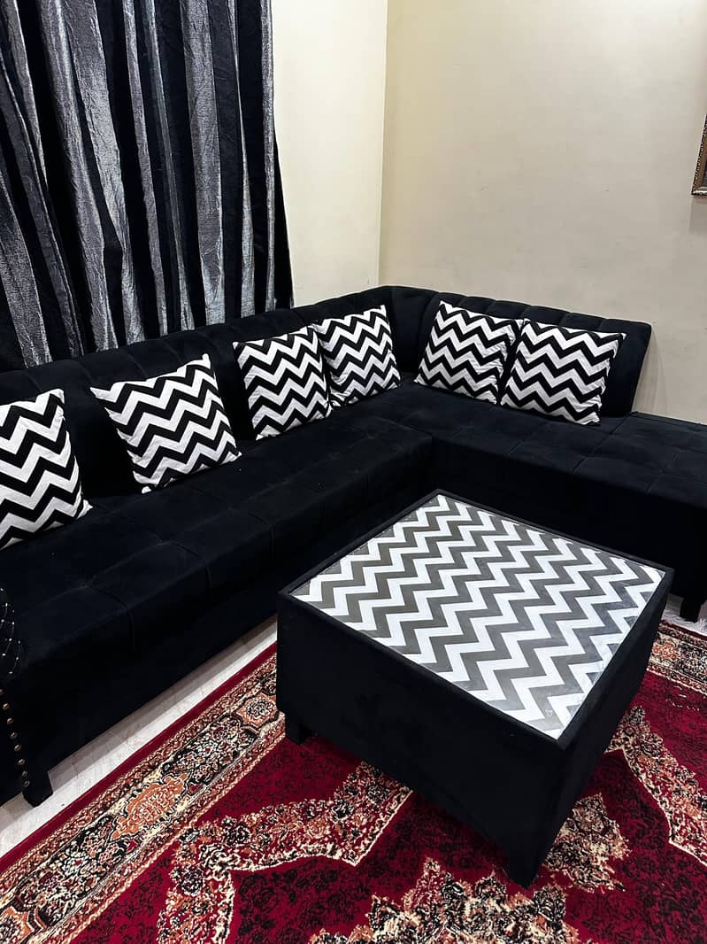 L shape sofa with center table 6