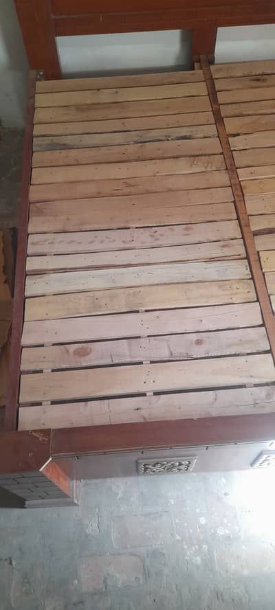 Wooden Kingsize bed