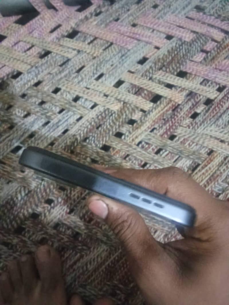 tecno 4