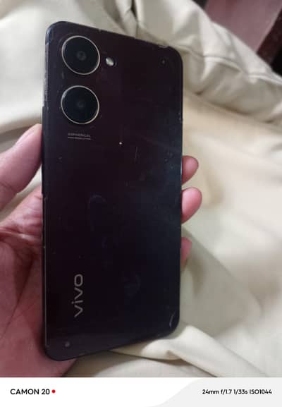 Vivo Y18