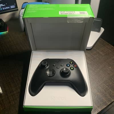 Xbox Carbon Black Series X Controller