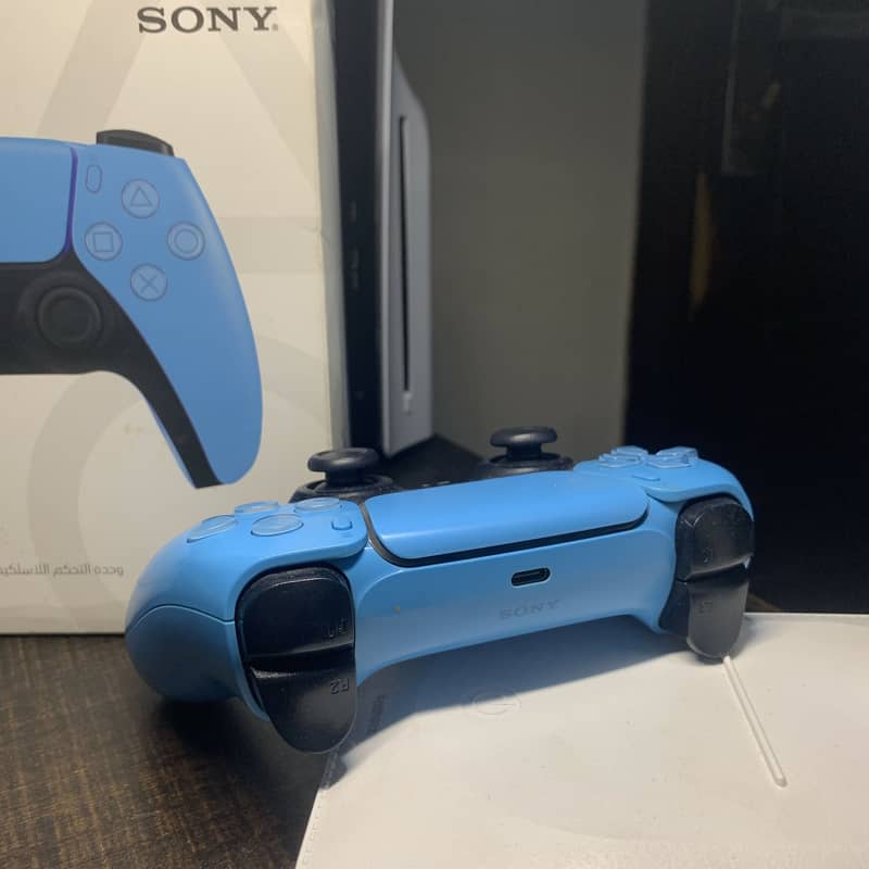 Dualsense Starlight Blue Controller 1