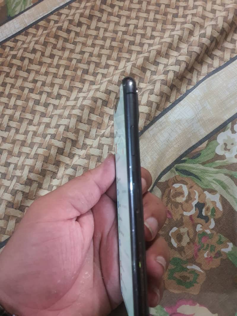 Apple iPhone X 1