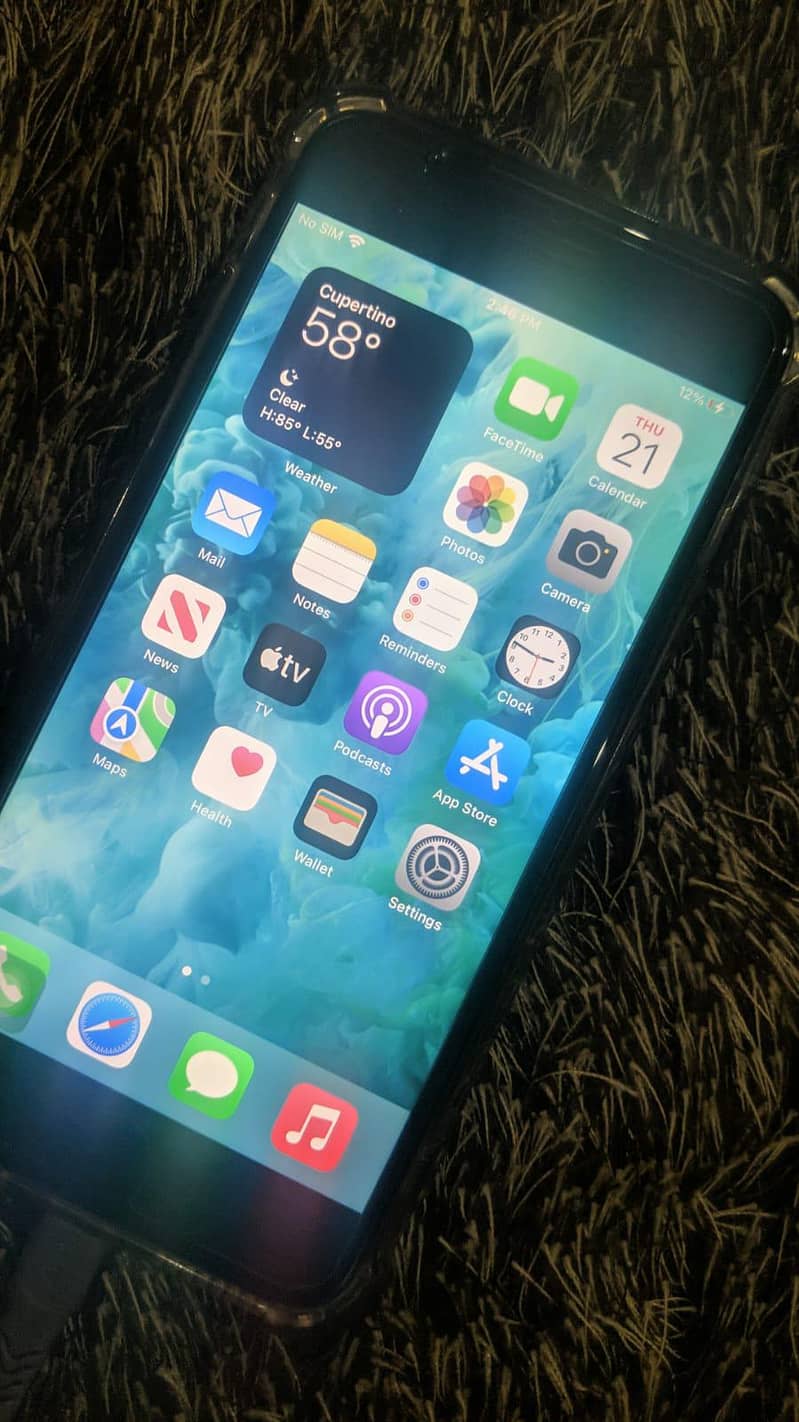 Apple iPhone 7 Plus 1