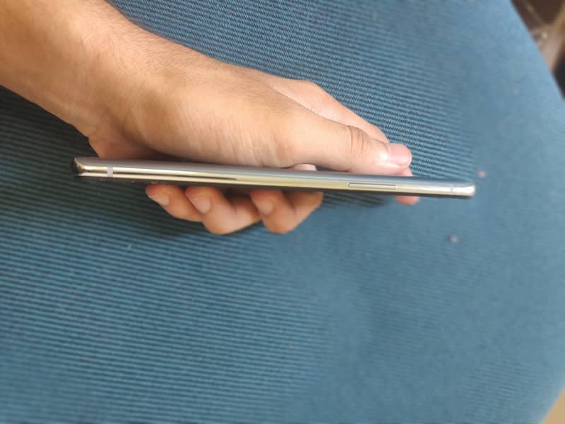 OnePlus 8T 6
