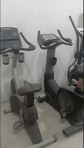 exercise bike | cross trainer | elliptical machine | spinning bike