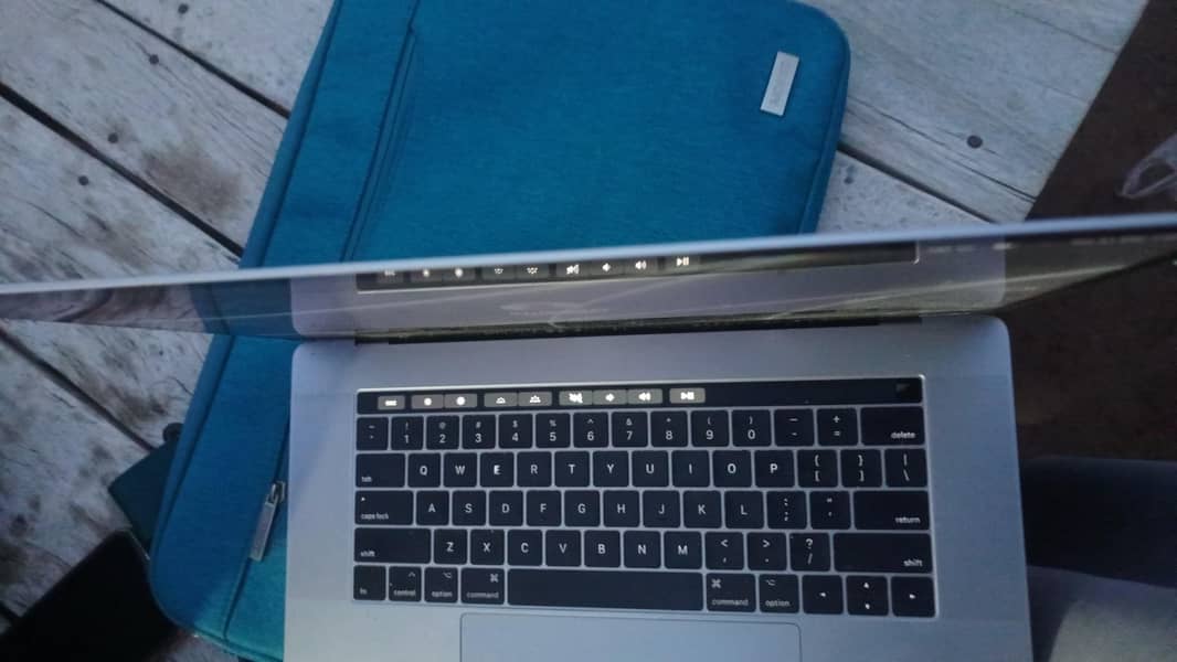 Mac book 2